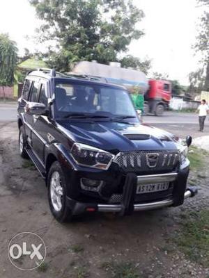  Mahindra Scorpio S10 diesel  Kms.