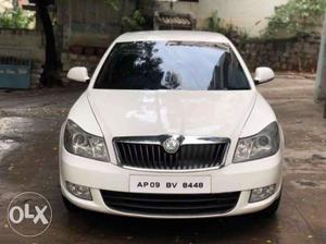 Skoda Laura Elegance 1.9 Tdi At, , Diesel