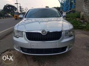 Skoda Superb Elegance 1.8 Tsi At, , Petrol