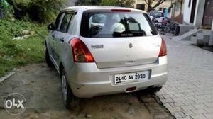 Maruti Suzuki Swift cng  Kms  year