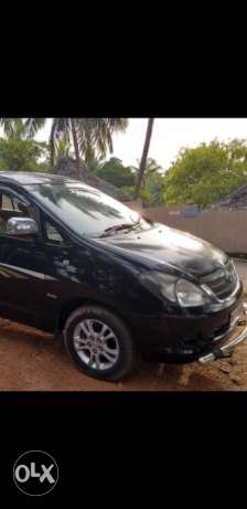 Toyota Innova diesel 500 Kms  year