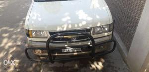 Chevrolet Tavera diesel  Kms  year contact .
