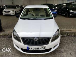 Skoda Rapid 1.6 Mpi Elegance Plus, , Petrol