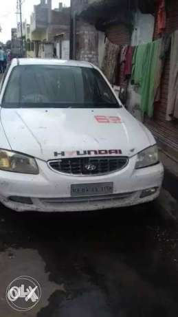  Hyundai Accent lpg  Kms