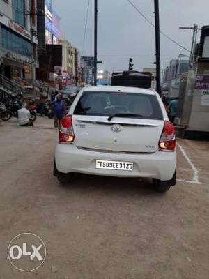  Toyota Etios Liva diesel  Kms