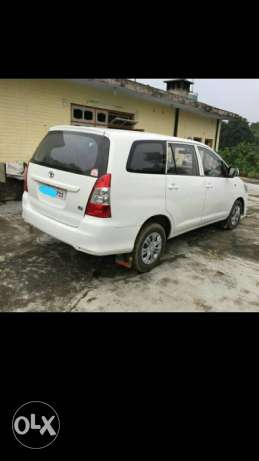  Toyota Innova diesel  Kms