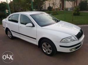 Skoda Laura Ambiente 1.9 Tdi Mt, , Diesel