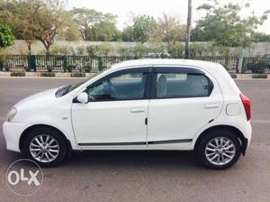 Toyota Etios Liva V, , Petrol