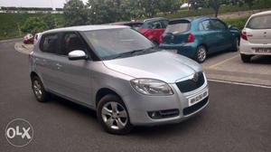  Skoda Fabia petrol  Kms