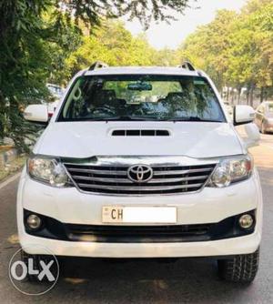 Toyota Fortuner 3.0 4x4 Mt, , Diesel