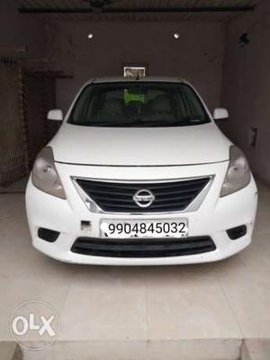  Nissan Sunny cng  Kms