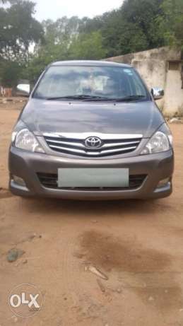 Toyota Innova 2.5 V 8 Str, , Diesel