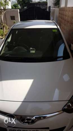  Hyundai I20 petrol  Kms