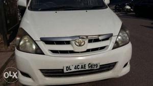 Toyota Innova 2.5 E 8 Str, , Diesel