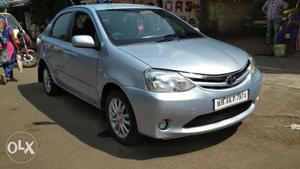 Toyota Etios V, , Petrol