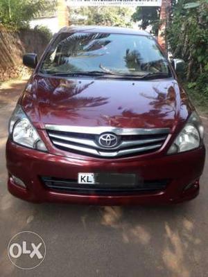  Toyota Innova diesel  Kms