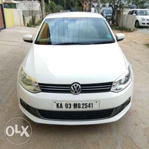 Volkswagen Vento Highline Petrol, , Petrol