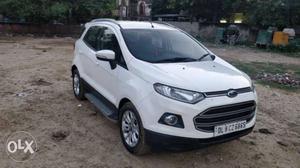  Ford Ecosport petrol  Kms