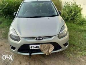  Ford Figo diesel  Kms