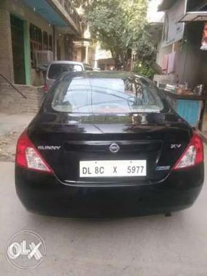 Nissan Sunny diesel  Kms  year call 83.