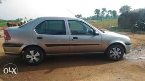 Ford Ikon diesel  Kms