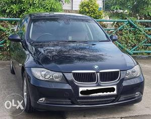 BMW 320i petrol  Kms with sunroof urgent sell