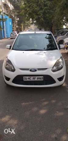 Ford Figo Duratec Petrol Zxi , Petrol