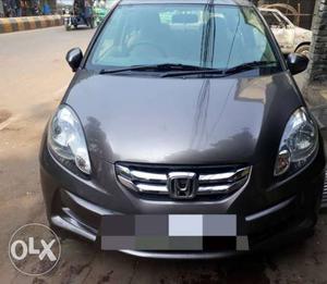  Honda Amaze petrol  Kms