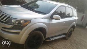  Mahindra Xuv500 diesel  Kms