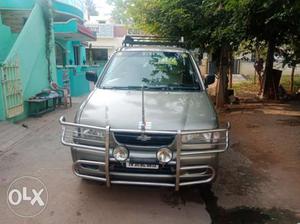  Chevrolet Tavera diesel  Kms