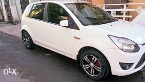  Ford Figo diesel  Kms