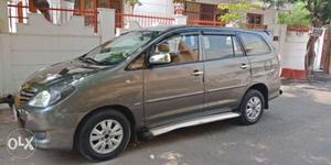 Toyota Innova 2.5 E Ms 8 Str Bs-iii, , Diesel