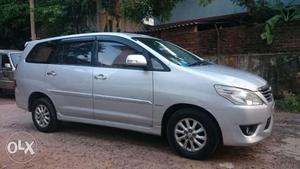 Toyota Innova 2.5 Ev Ps 8 Str Bs-iii, , Diesel