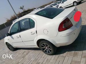 Ford Fiesta  Excellent Condition Call 77. price