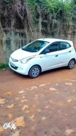  Hyundai Eon petrol  Kms