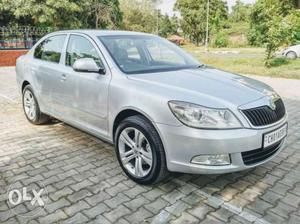 Skoda Laura petrol  Kms  year