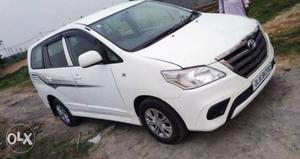 Toyota Innova 2.5 Gx 8 Str, , Diesel