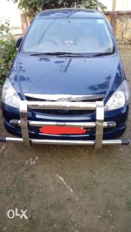 Toyota Innova  Model Single Hand Driven