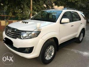  Toyota Fortuner  Kms.call o367