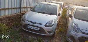  Ford Figo diesel  Kms