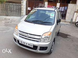  WagonR Lxi CNG Sequential 1st owner  kms run Full