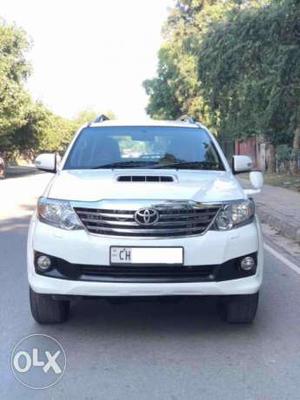 Toyota Fortuner 3.0 4x2 At, , Diesel