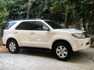 Toyota Fortuner 4x4 MT. Single Owner.  model-88k kms