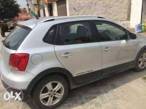  Volkswagen Cross Polo diesel  Kms