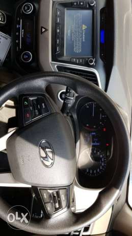 Hyundai creta sx automatic  model diesel  Kms