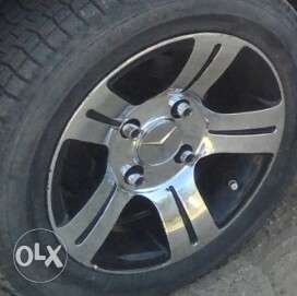 13no.tyres new with alloy
