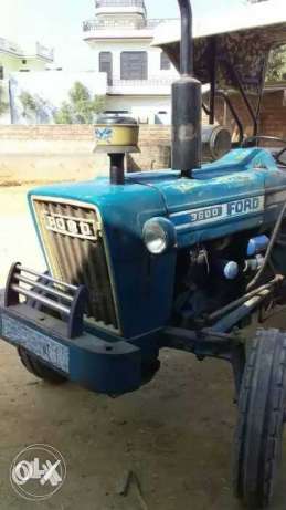 Ford tractor  Kms  year
