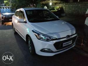  Hyundai Elite I20 diesel asta  Kms