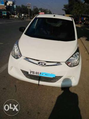  Hyundai Eon petrol  Kms