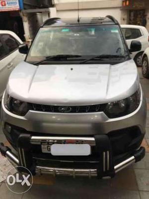 Mahindra Kuv 100 D75 K8 Dual Tone, , Diesel